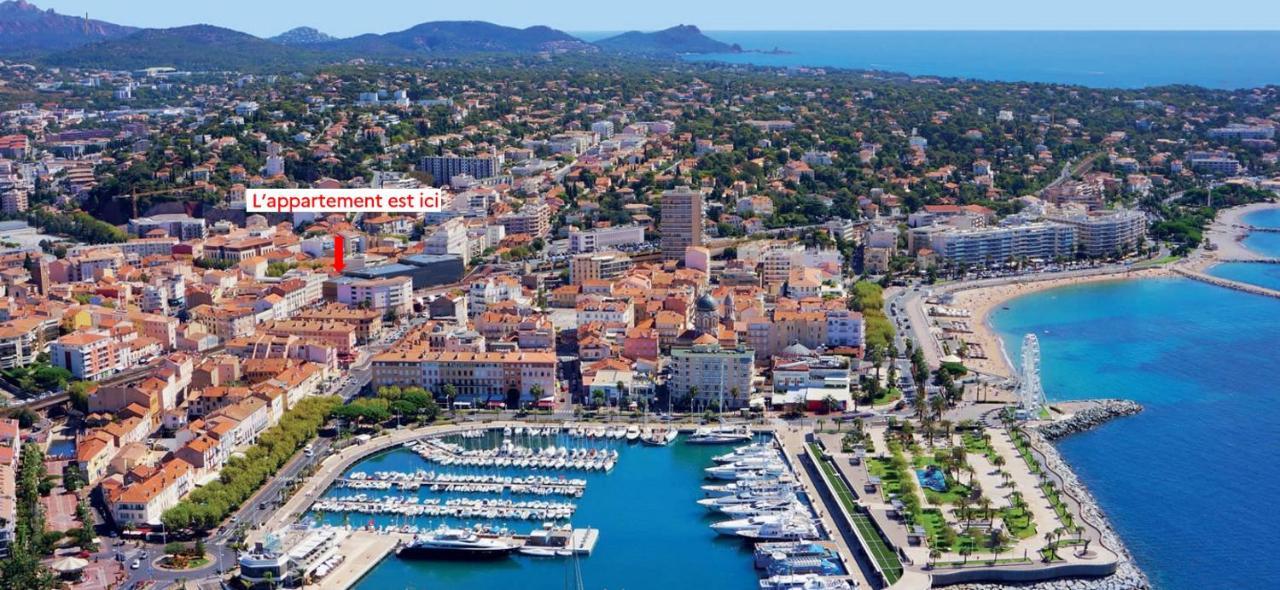 Villa Honore, véritable tout à pied, plein centre-ville, plage à 5min à pied Saint-Raphaël Exterior foto